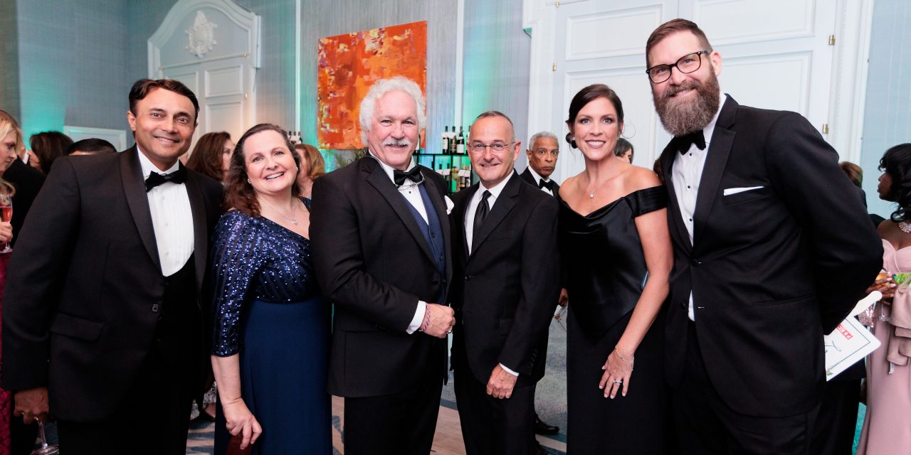 45th Annual Black-Tie Ball Raises Funds for Surgical Institute