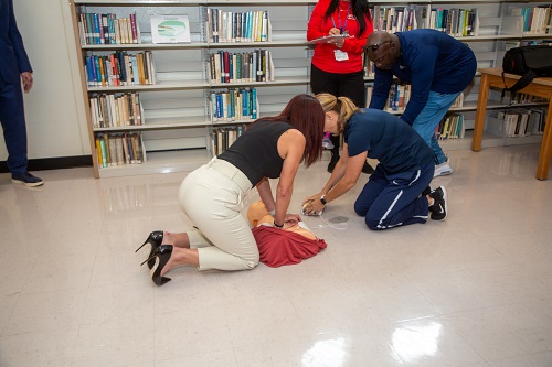 NICKLAUS CHILDREN’S HOSPITAL AND MIAMI-DADE COUNTY PUBLIC SCHOOLS TEAM UP TO HELP IN THE EVENT OF SUDDEN CARDIAC ARREST