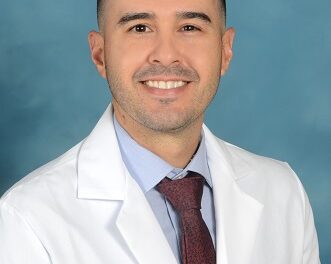 Holy Cross Health Orthopedic Institute Welcomes Sports Medicine Physician with NCAA D1 Experience