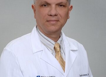 Salute to Doctors – Cleveland Clinic Weston Hospital – Leopoldo Arosemena, MD