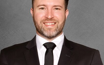 Introducing Dr. William Aaron Kunkle: Renowned Ortho Spine Surgeon Joins HCA Florida Hospitals