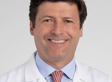 Cleveland Clinic Florida Welcomes Juan Pablo Umaña, MD, Chair, Division of Thoracic & Cardiovascular Surgery