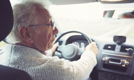 Study Detects Cognitive Changes in Older  Drivers Using In-vehicle Sensors