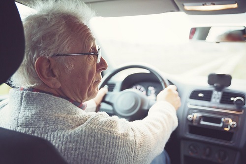 Study Detects Cognitive Changes in Older  Drivers Using In-vehicle Sensors