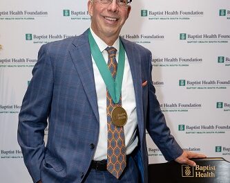 Baptist Health Foundation Installs Ronald Tolchin, D.O. as Kalman Bass Endowed Chair in Pain & Rehabilitative Medicine