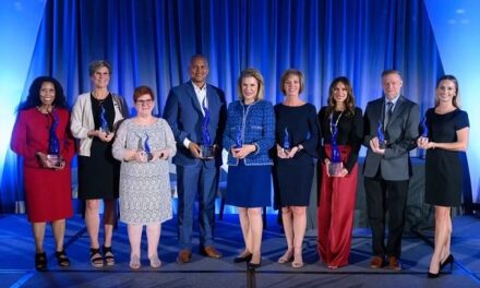 Nine Florida nonprofit programs, organizations and individuals receive Florida Blue Foundation Sapphire Award for community health improvement and share $525,000 in support