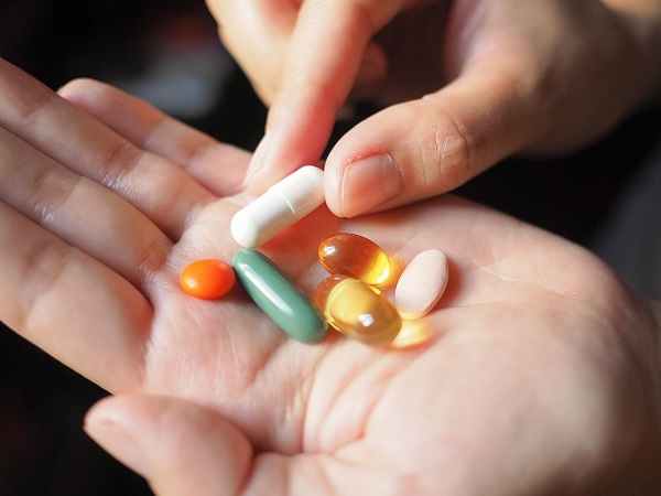 For healthy adults, taking multivitamins daily is not associated with a lower risk of death