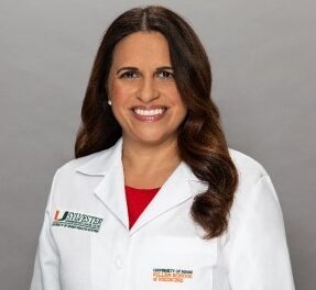 Dr. Estelamari Rodriguez Honored as GRACE Patient Educator of the Year
