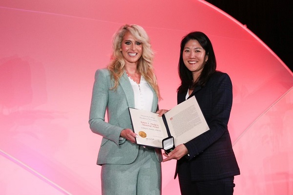 HCA Florida JFK North Hospital CEO, Ashley Vertuno, Winner of the 2024 Robert S. Hudgens Memorial Award, Featured on ACHE Connect, Healthcare Executive Vodcast