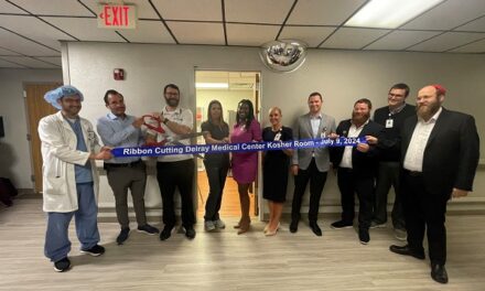 Delray Medical Center Unveils New Kosher Hospitality Room