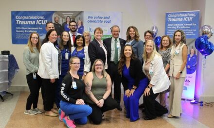 Lee Health’s Trauma Intensive Care Unit (ICU) at Gulf Coast Medical Center Awarded Silver-level Beacon Award for Excellence by the American Association of Critical-Care Nurses (AACN)