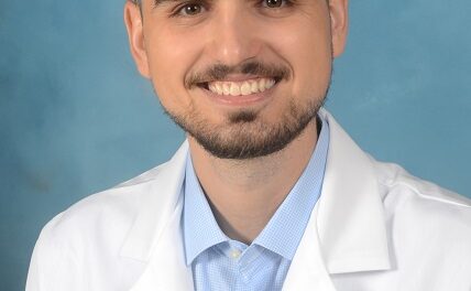 Internal Medicine Physician Rafael Gutierrez, M.D.  Joins Holy Cross Medical Group