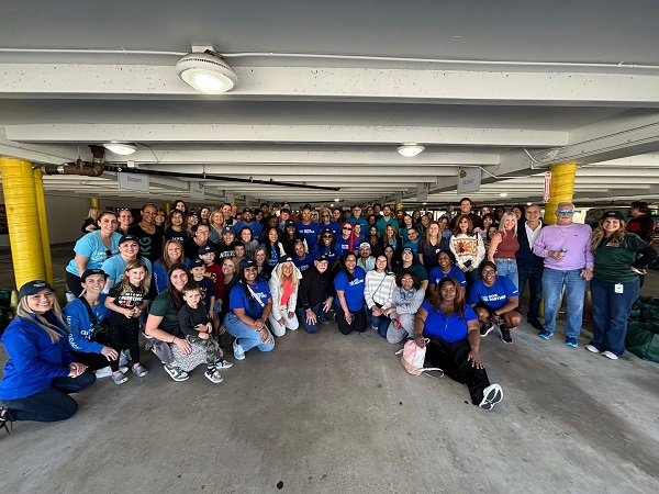 CHILDREN’S DIAGNOSTIC & TREATMENT CENTER’S 32ND ANNUAL THANKSGIVING BASKET BRIGADE DELIVERS 800 MEALS