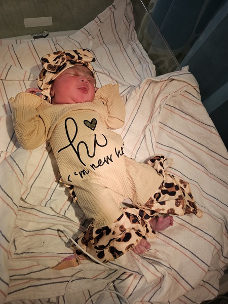 HCA FLORIDA UNIVERSITY HOSPITAL WELCOMES FIRST BABY OF THE NEW YEAR
