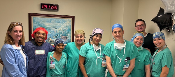 Holy Cross Health Surgeon Michael Perez, M.D. Performs Milestone 1,000th Robotic Surgery Using da Vinci Xi Surgical System