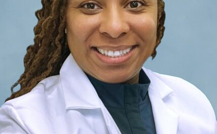 Holy Cross Medical Group Welcomes Family Medicine Physician Tasia A. Bradley, MD