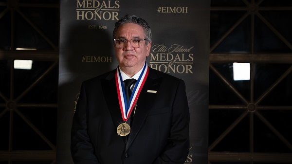Dr. Eduardo Parra-Davila Honored with Ellis Island Medal of Honor for Dedication to Medicine and Global Impact