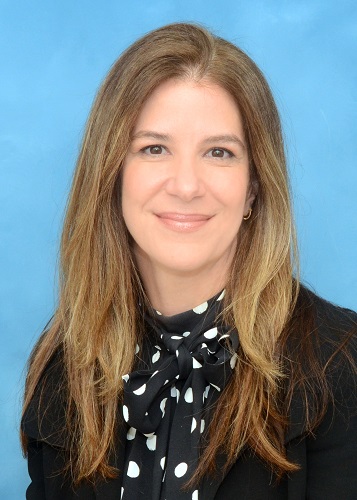 Profiles in Leadership – Holy Cross Health – Holy Cross Medical Group – Maggy Perez-Dickens, MBA, CMPE, Presiden