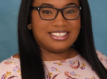 Holy Cross Health Names Surgery Schedule Coordinator Valinique Wright as August 2025 Colleague of the Month