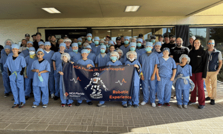 HCA FLORIDA ST. LUCIE HOSPITAL HOSTS OPERATION 300 GOLD AND WHITE STAR KIDS CAMP FOR ROBOTIC EXPERIENCE