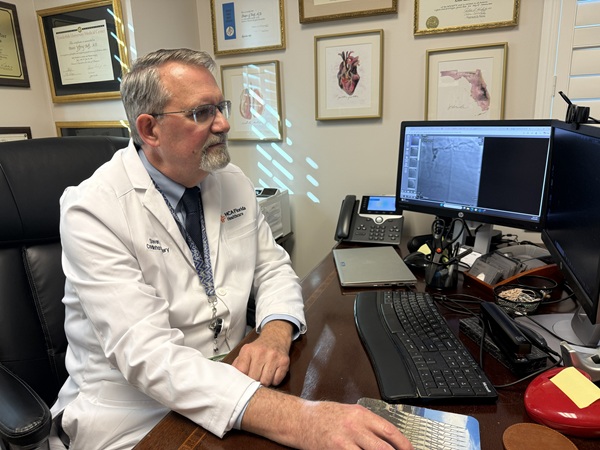 Off-pump heart bypass surgery offers safer option for cardiac patients