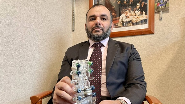 AI, robotics and motion-preserving implants expand spine surgery options for patients