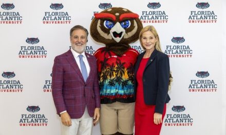 HHS Regional Director Visits FAU to Witness Health Impact in Action