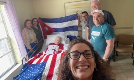 Bay of Pigs Veteran Honored in Heartfelt Bedside Ceremony in Miami
