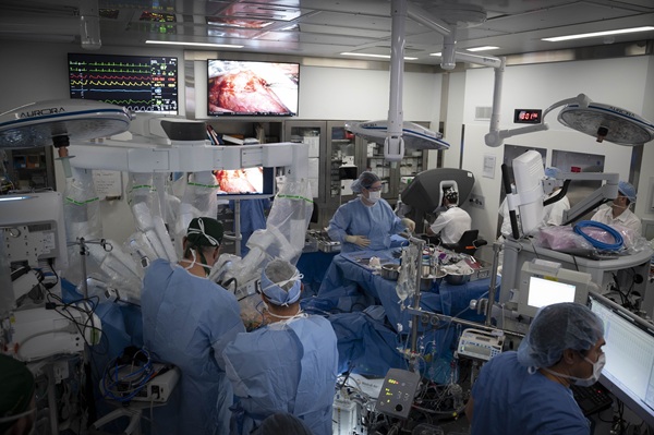 Cleveland Clinic Completes Its First Robotic Lung Transplant in U.S.