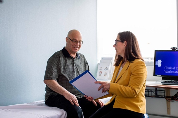 Experimental drug combination shows early effectiveness in advanced kidney cancer
