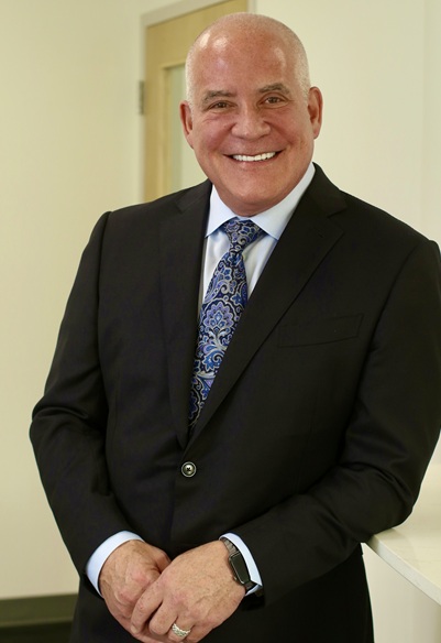 Delray Medical Center is First Hospital in Florida to Perform Spine Surgery Using Medtronic Stealth AXiS™ Surgical System