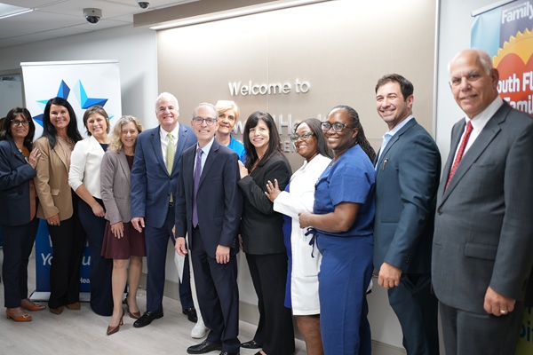 Broward Health Medical Center Unveils Renovated Labor and Delivery Suite