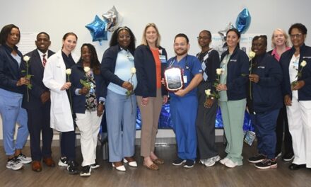 Holy Cross Wound Healing and Hyperbarics Program  Named a 2025 Center of Distinction by Healogics
